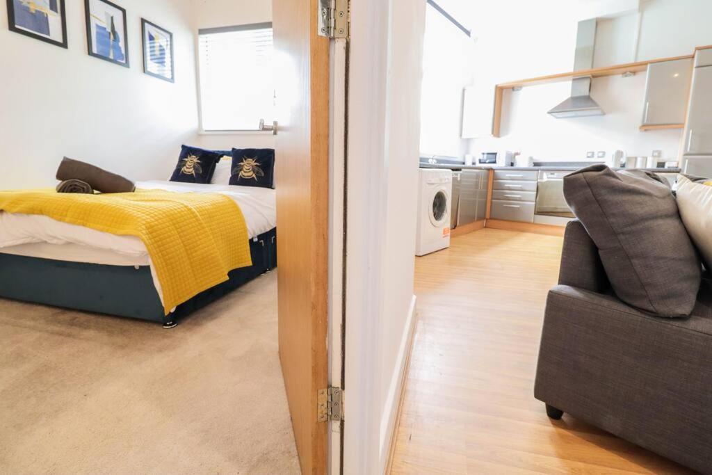 Camber Hill - Long Stay Offer 런던 외부 사진